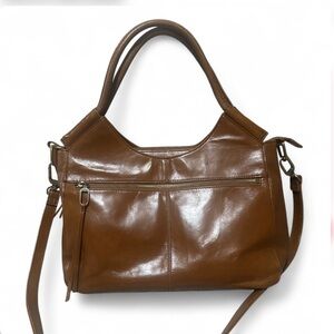 Hobo Preside Crossbody
